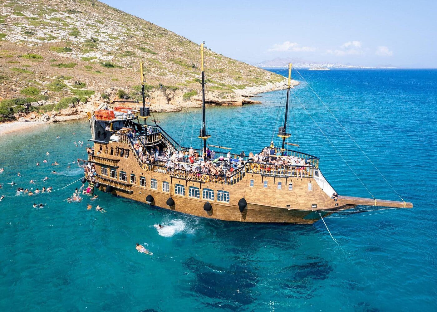 Screenshot of Discover Greece island hopping article